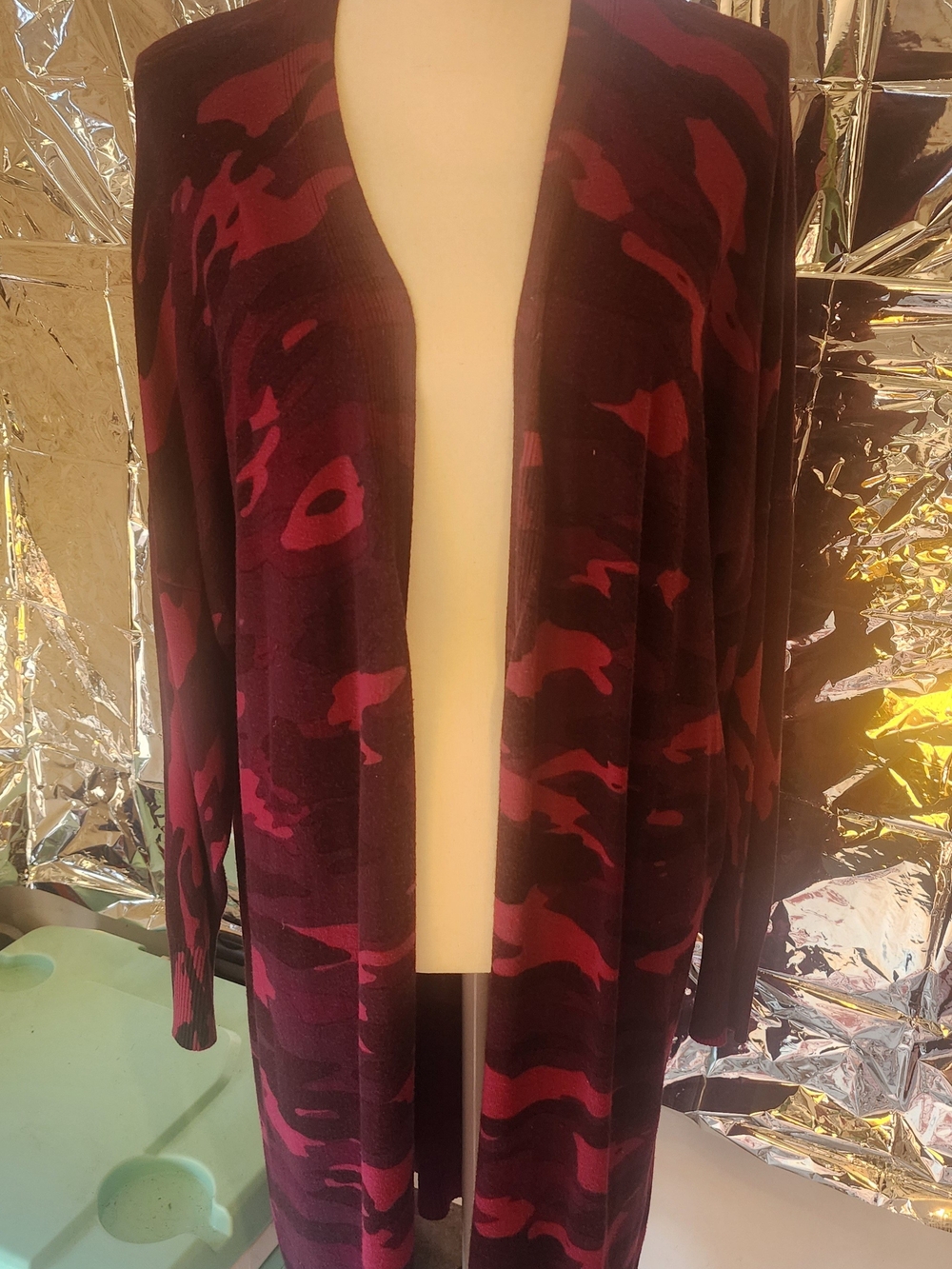 Terra & Sky Burgundy and Plum Camouflage Open-Front Cardigan